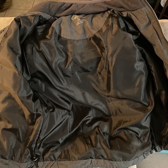 Grey Calvin Klein puffer jacket - Picture 2 of 3